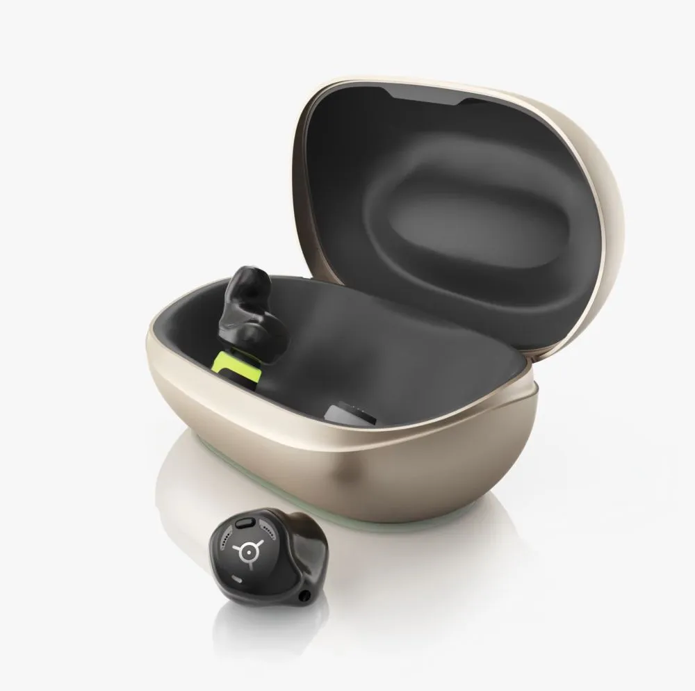 Rechargeable hearing aids